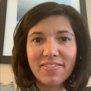 Meet your Posher, Elizabeth